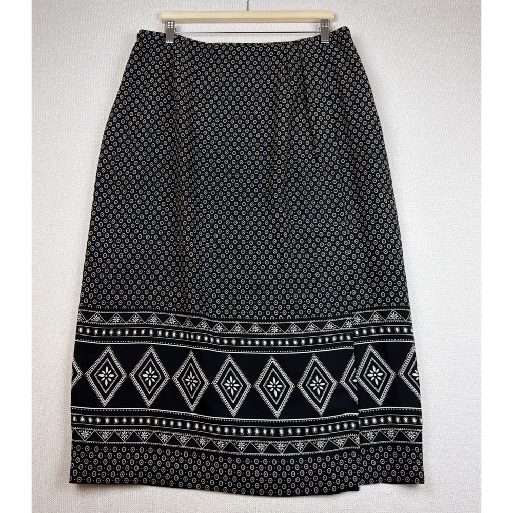 Chaus Woman Black & Ivory‎ Geo Wrap Skirt Size 18 Career Office Lined Maxi Long